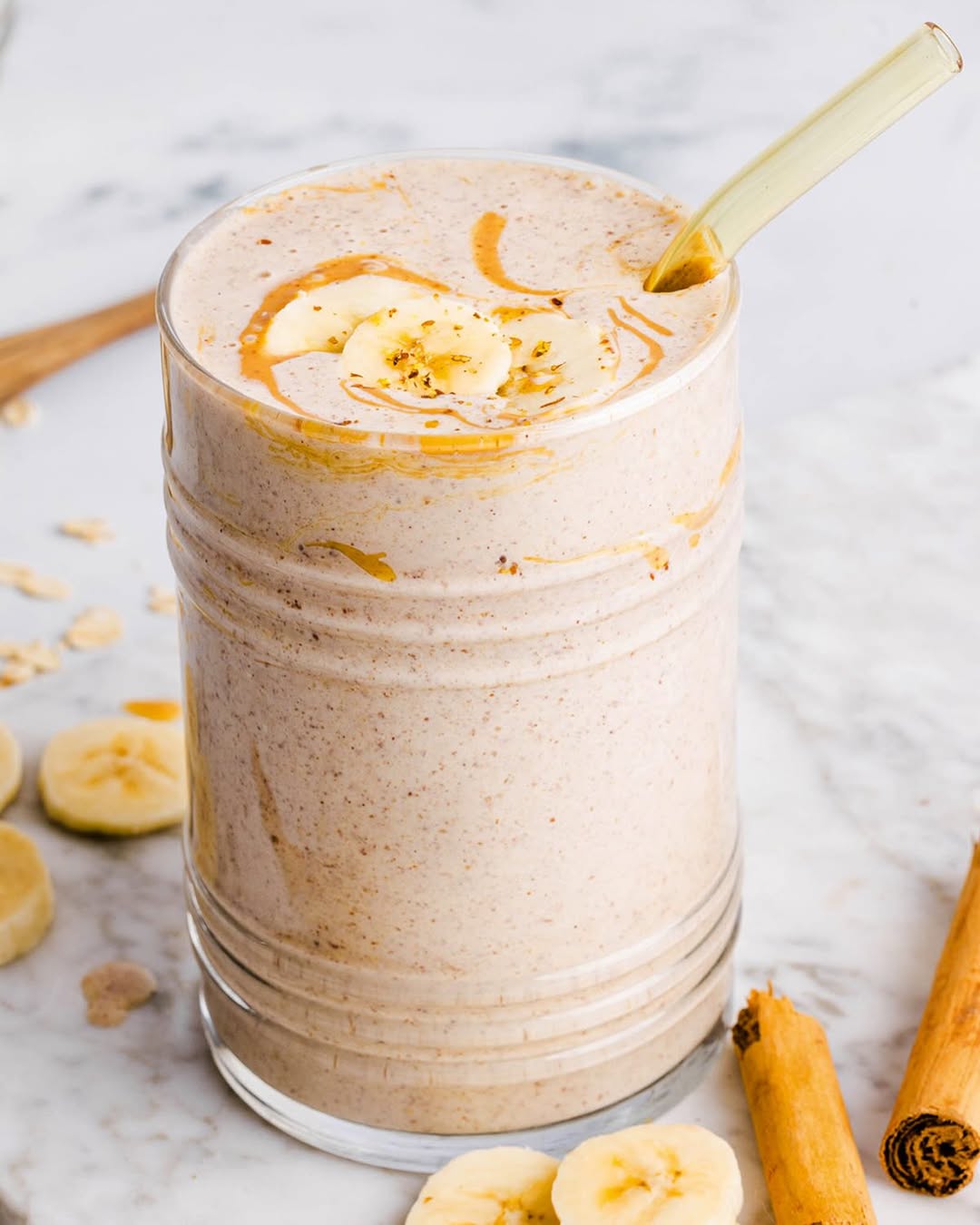 Banana and oats protein smoothie