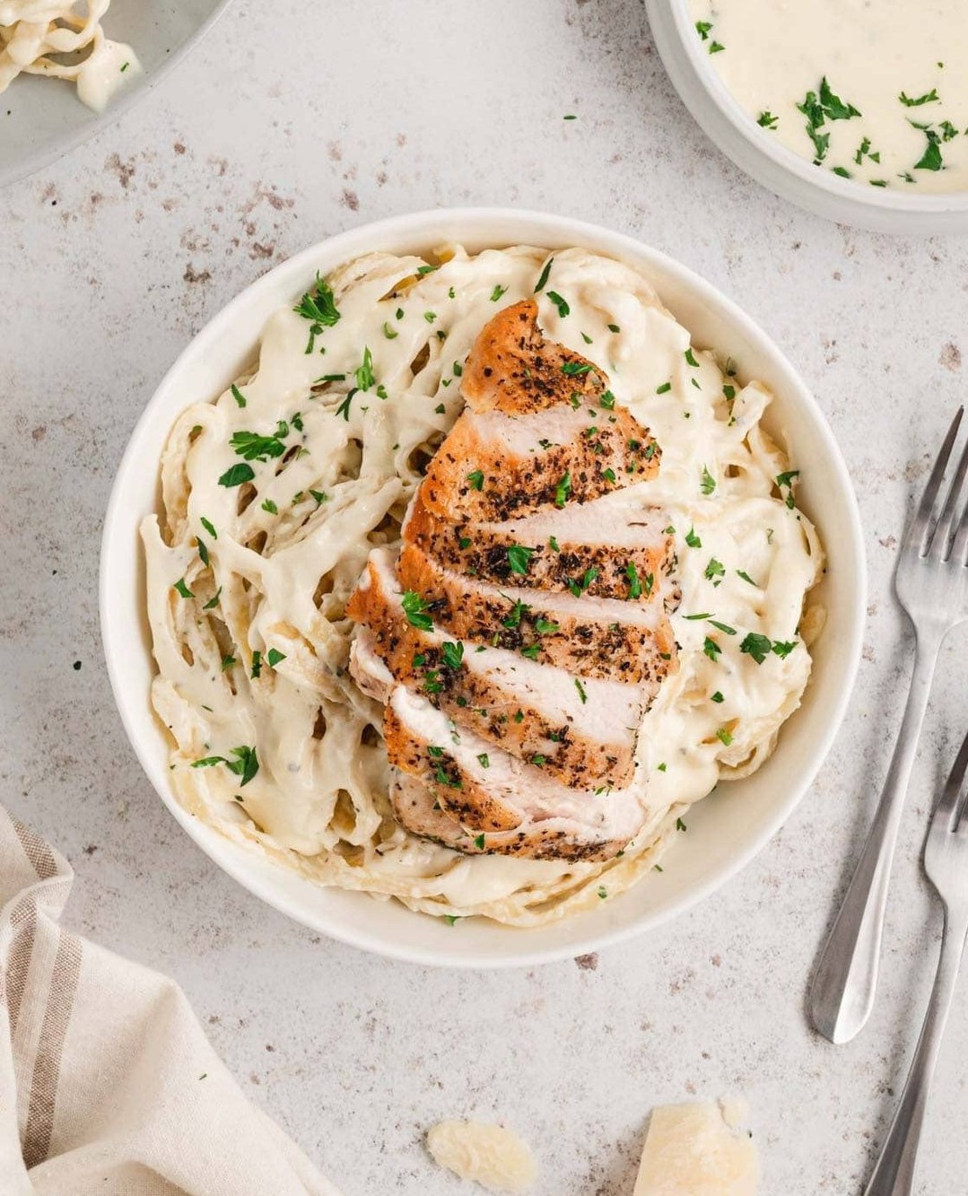 Crockpot Chicken Alfredo