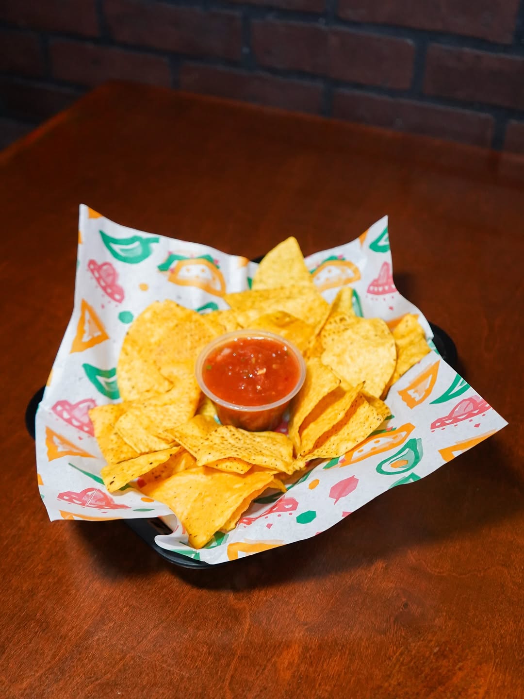 Salsa & Tortilla Chips