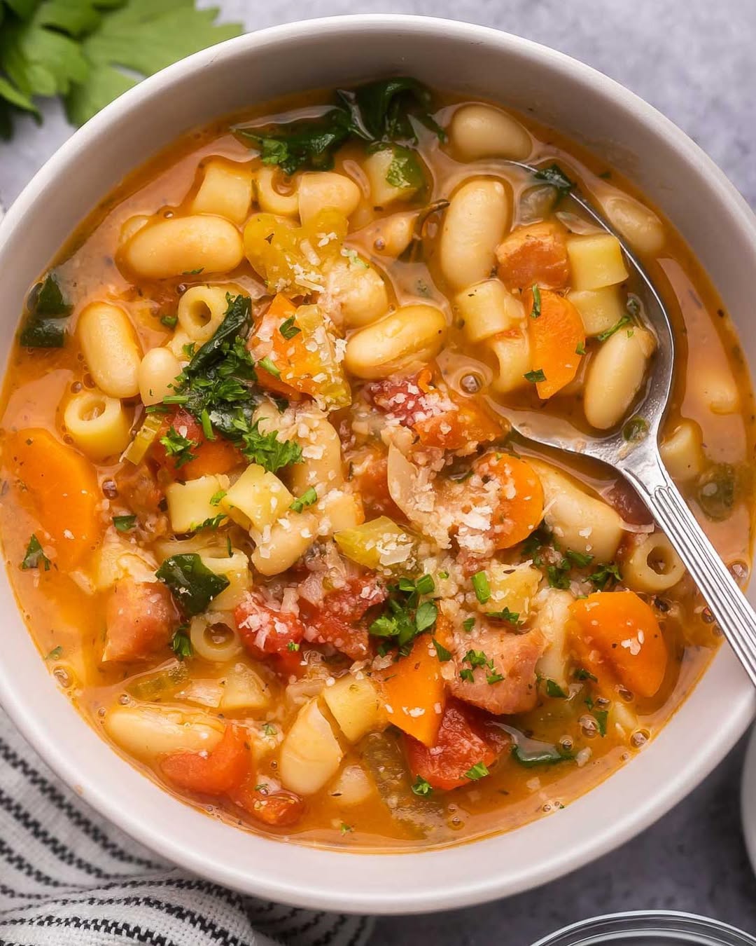 Parmesan Rind Pasta Fagioli