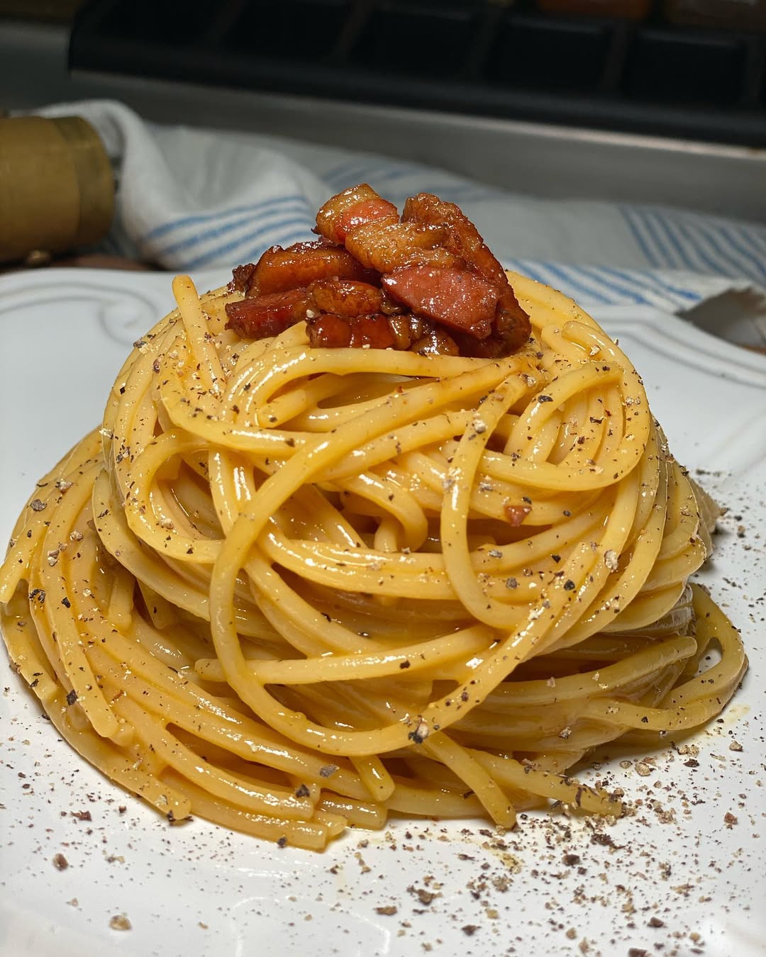 Classic Spaghetti Carbonara