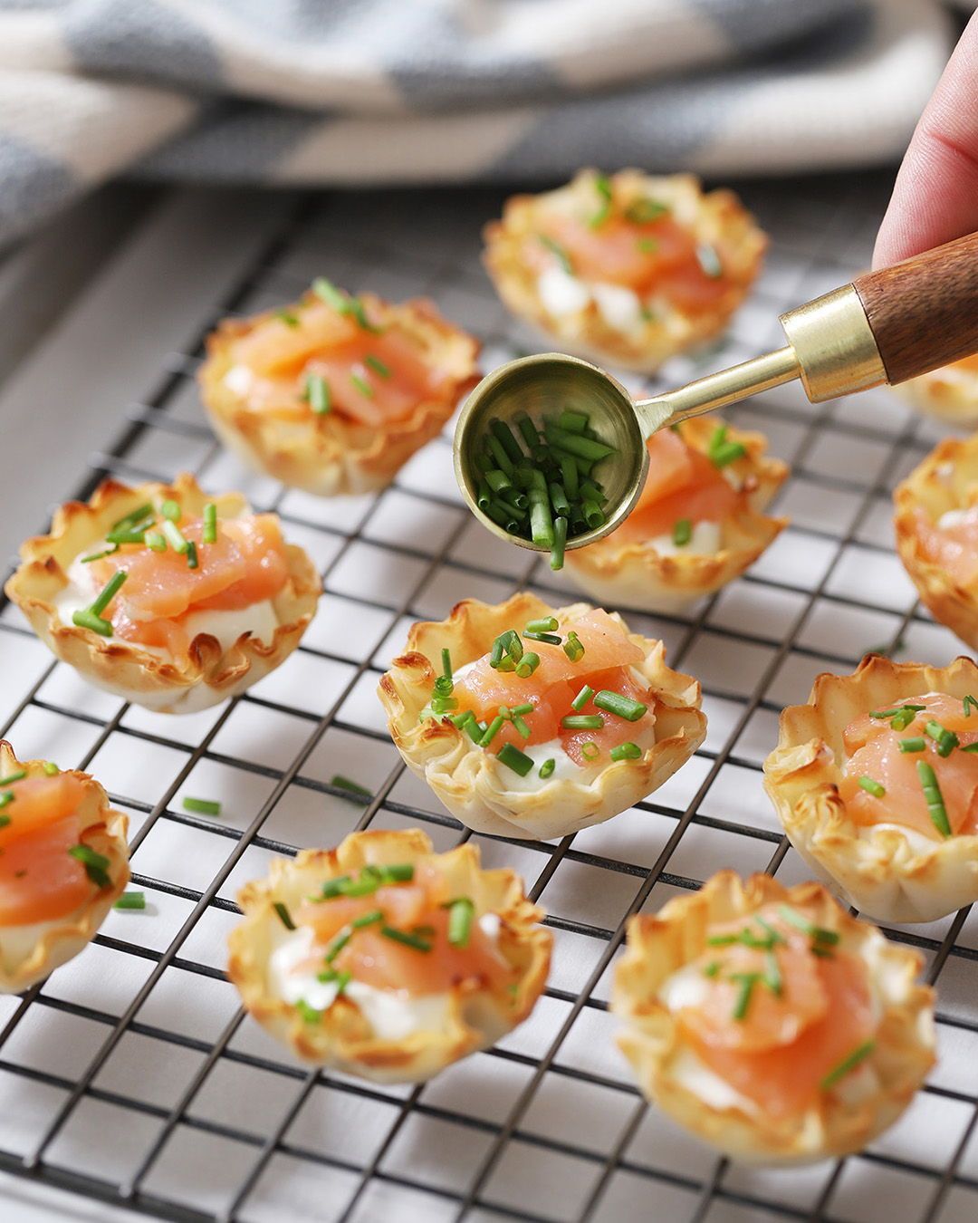 Smoked Salmon Bites